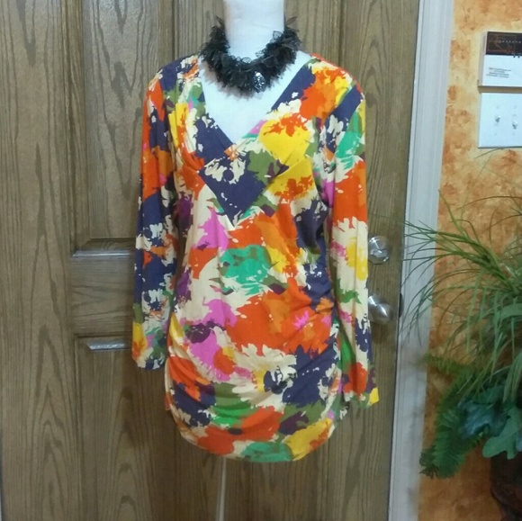 CAbi V neck MULTICOLOR top - Picture 2 of 6